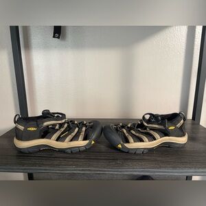 KEEN Newport H2 Kids Sandals - size 13